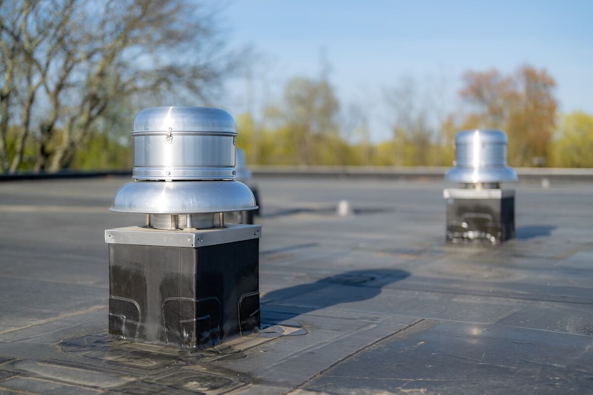 Roof with EPDM Ethylene Propylene Diene Terpolymer Material 