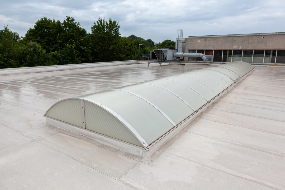 clean flat roof