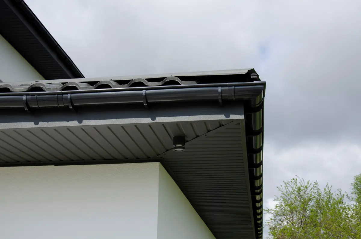 metal soffits and eaves