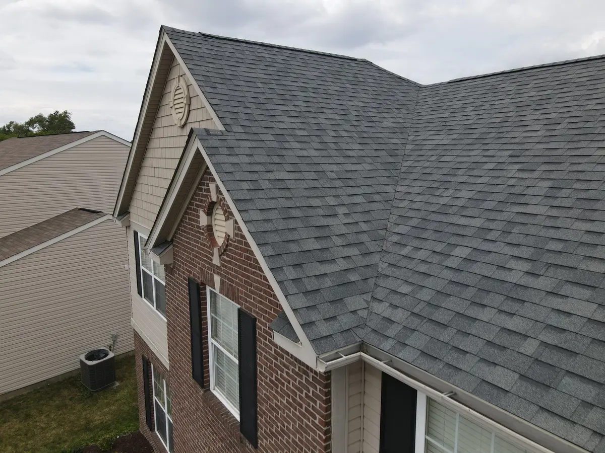side view eaves of a house