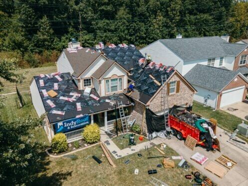 Indy-Roof-and-Restoration-replaces-roof