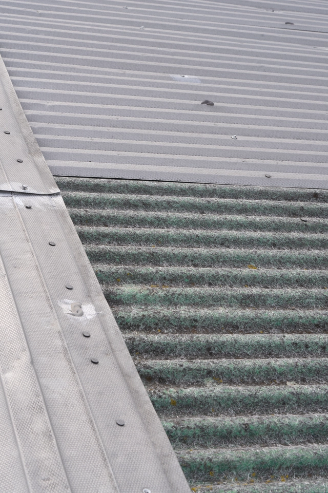 close up metal roofing system