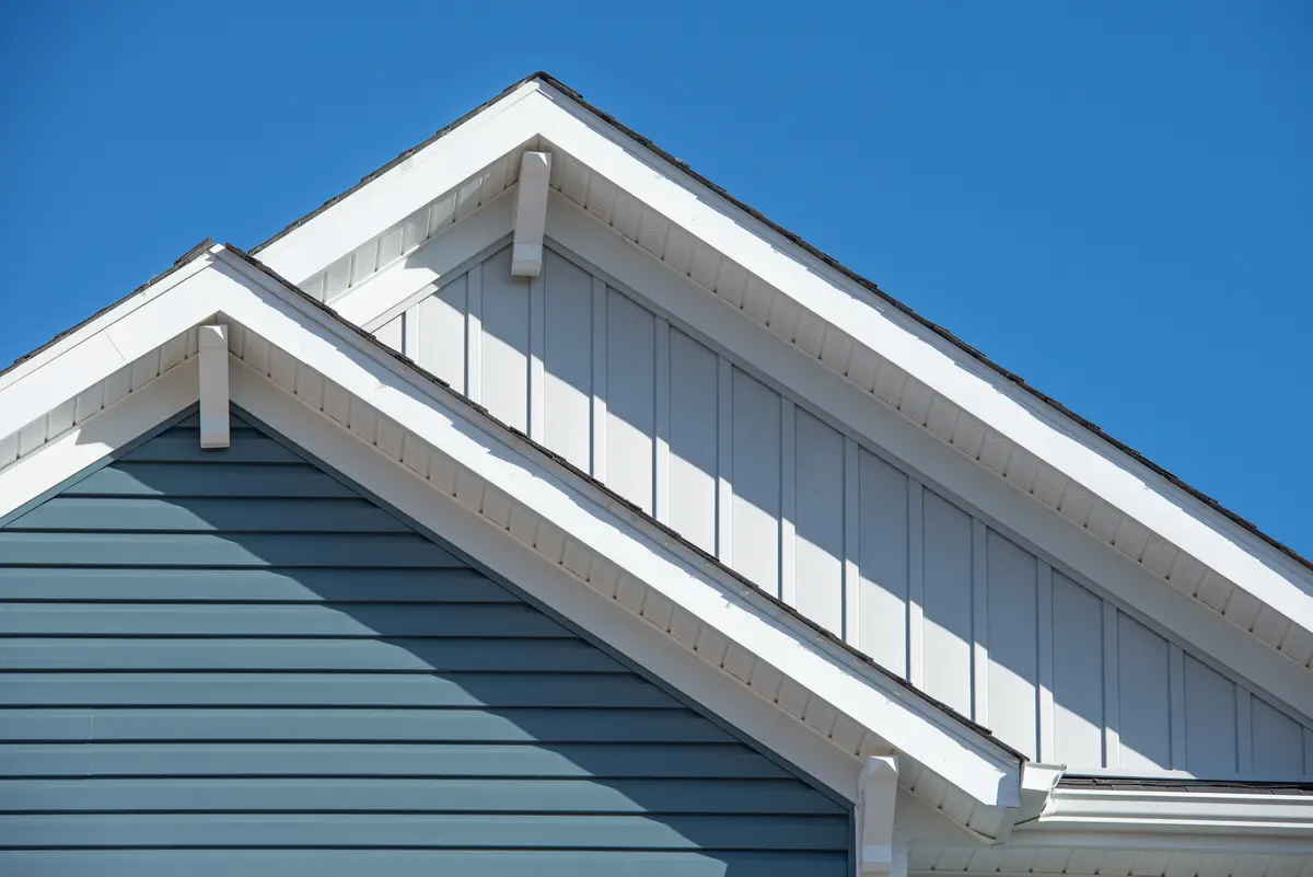 hardie board siding blue and white