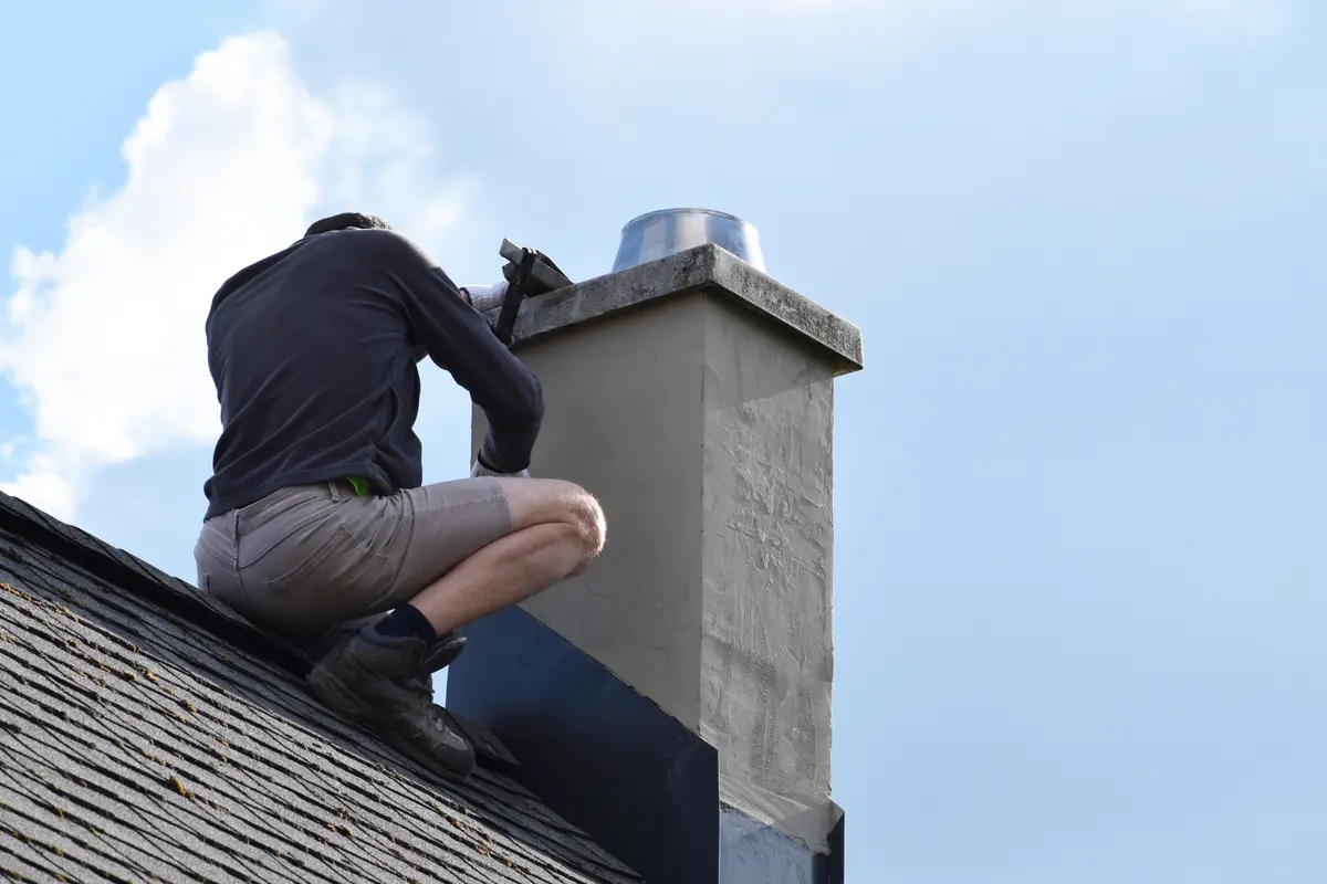 installing chimney flashing